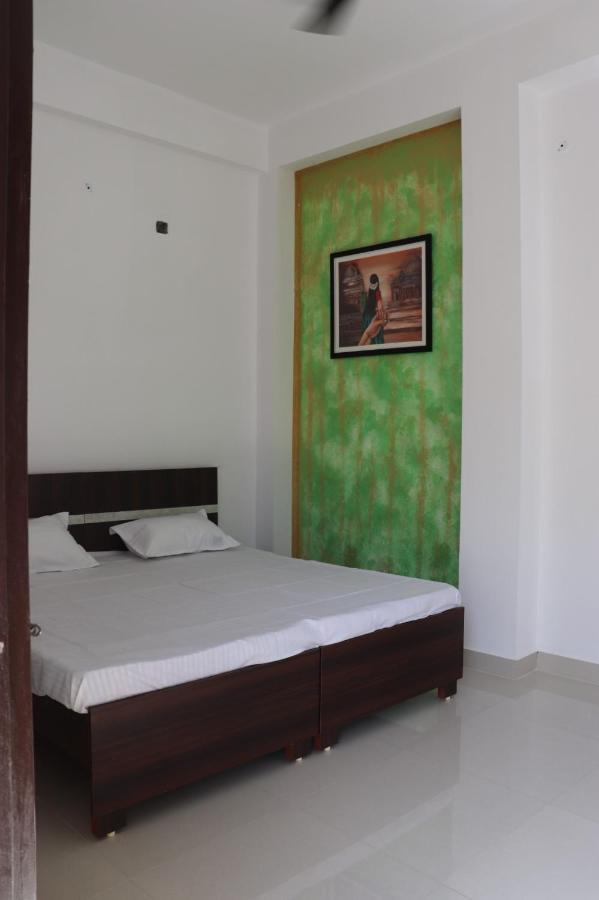 Aashiyana Home Stay Бхопал Экстерьер фото