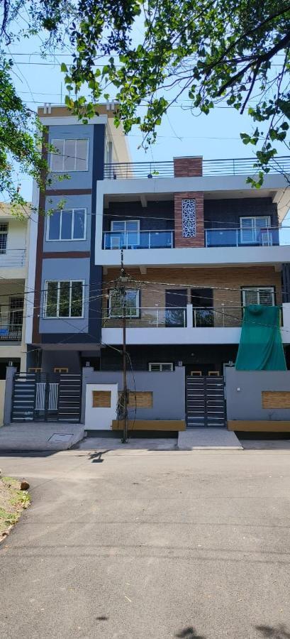 Aashiyana Home Stay Бхопал Экстерьер фото